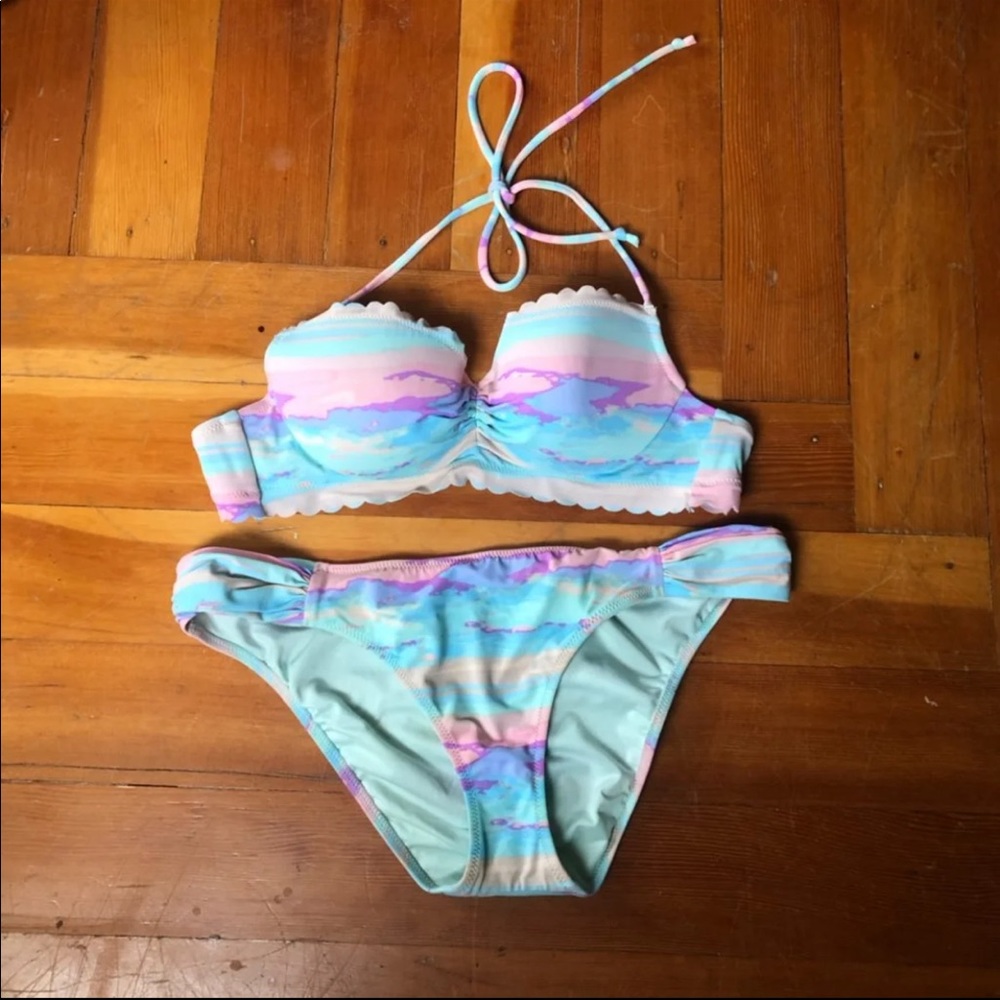 Victoria’s Secret Ruffle Tie-Dye Bikini